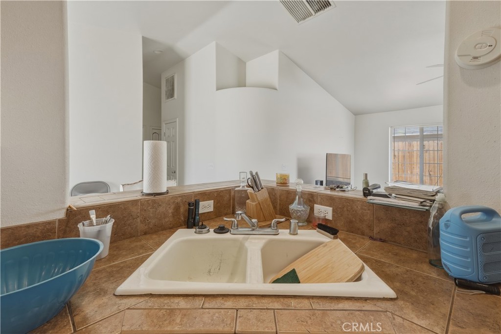 6636 Cholla Avenue Property Photo 17