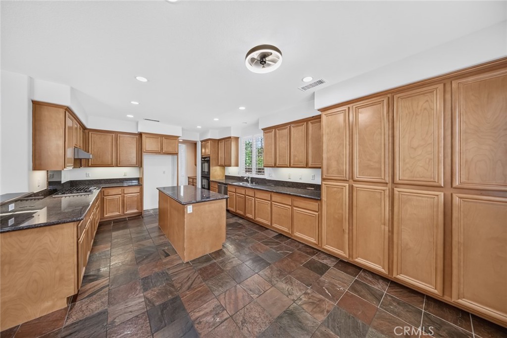 5533 Pine Avenue Property Photo 15