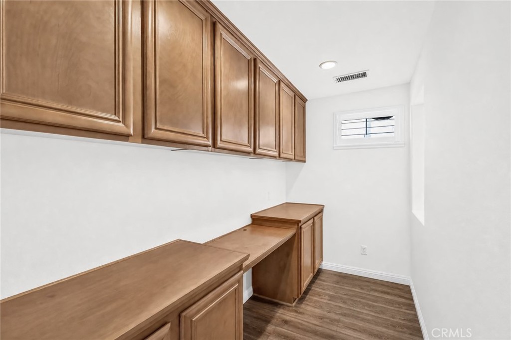 5533 Pine Avenue Property Photo 33