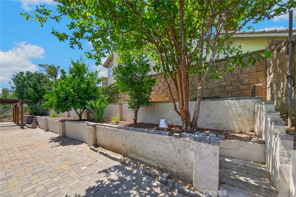 5533 Pine Avenue Property Photo 44