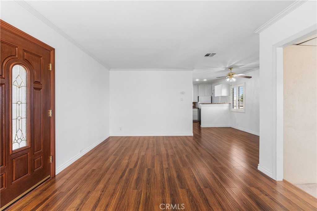 400 W Andrix Property Photo 3