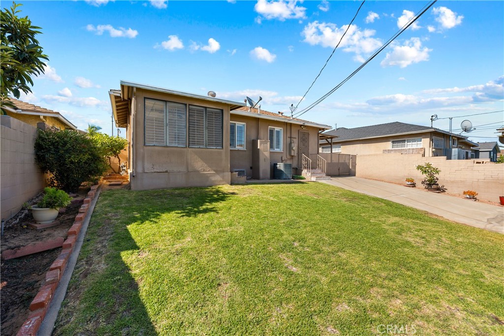 400 W Andrix Property Photo 29