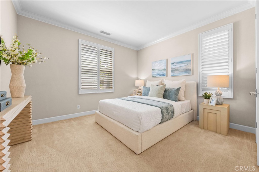 63 Rossmore Property Photo 3