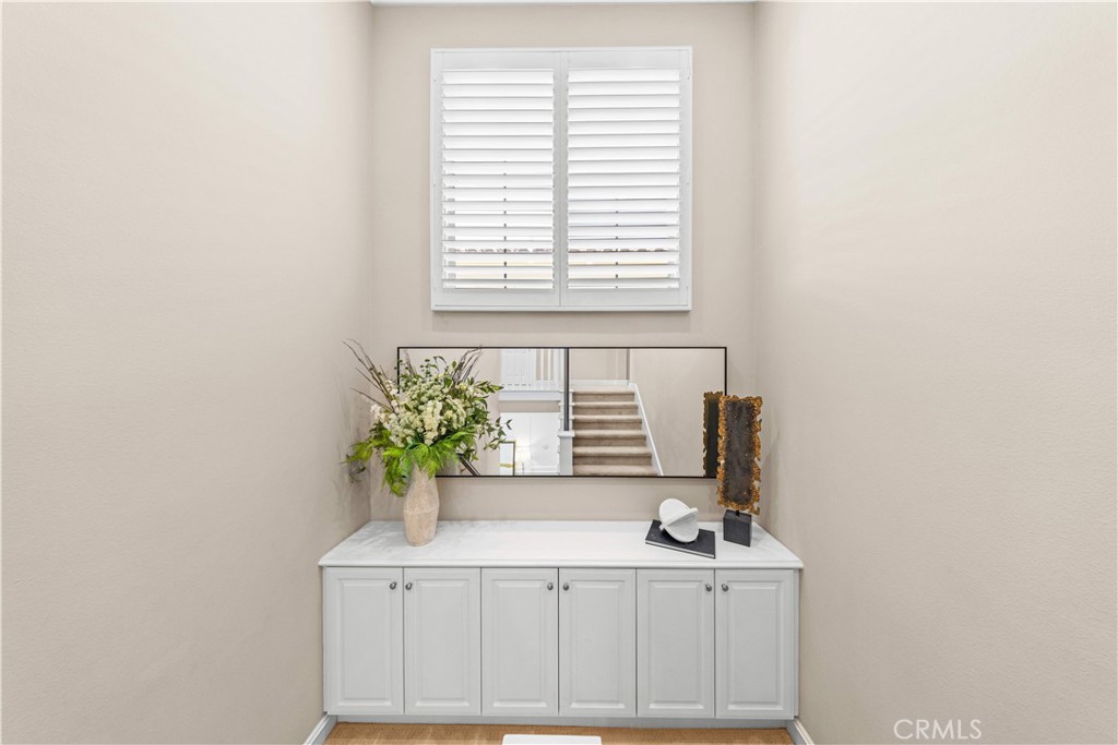 63 Rossmore Property Photo 19