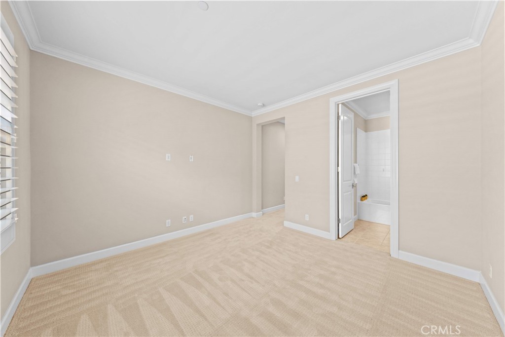 63 Rossmore Property Photo 30