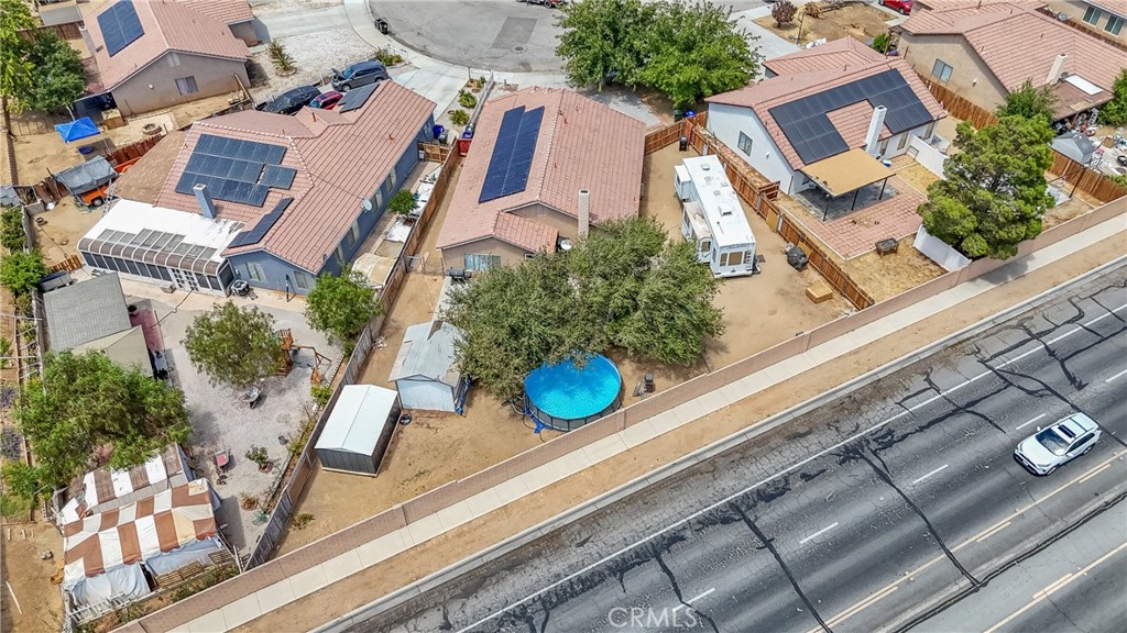 14743 Wakefield Drive Property Photo 3