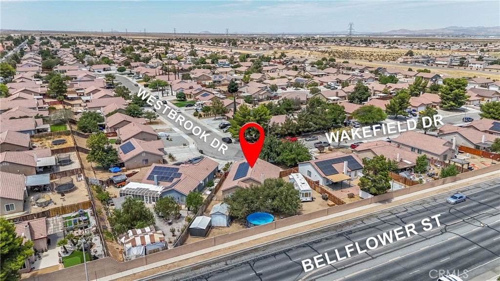 14743 Wakefield Drive Property Photo 5
