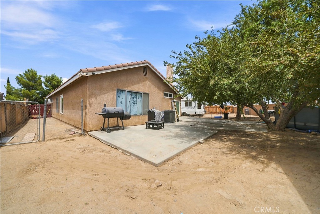 14743 Wakefield Drive Property Photo 18