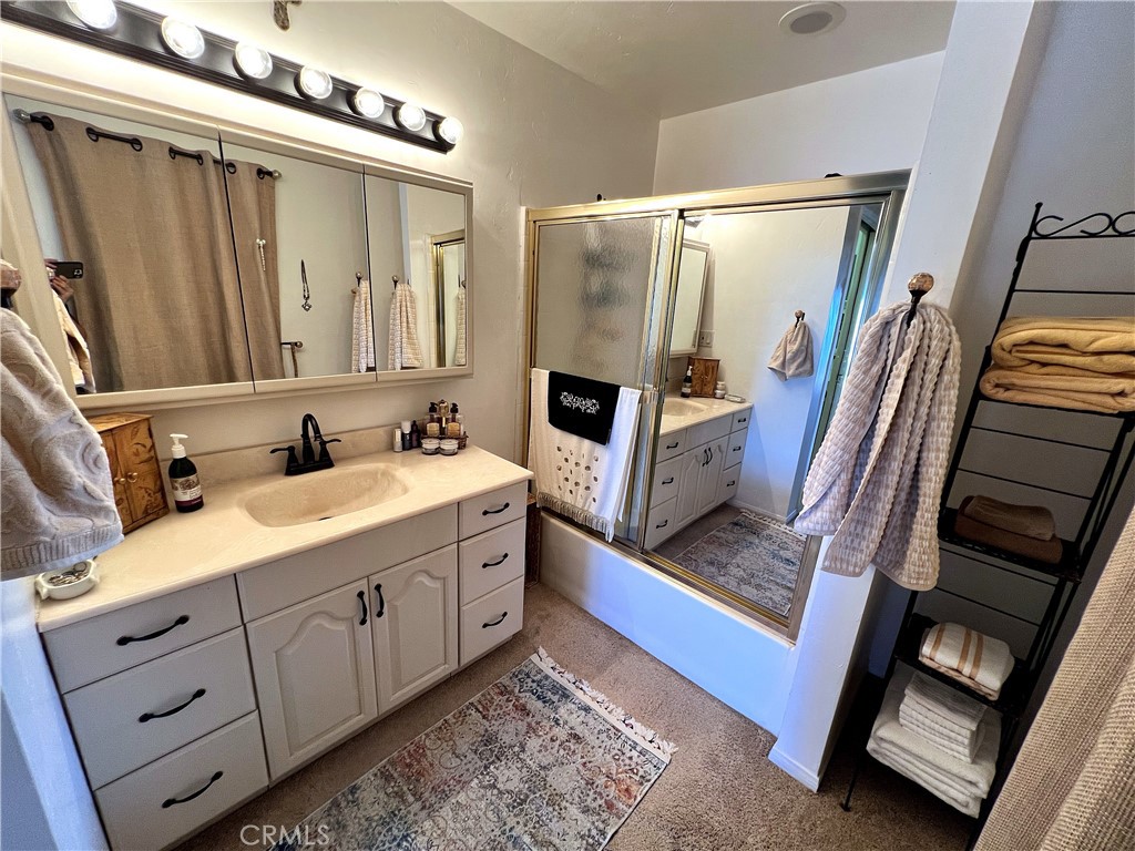 1834 Nob Hill Property Photo 24