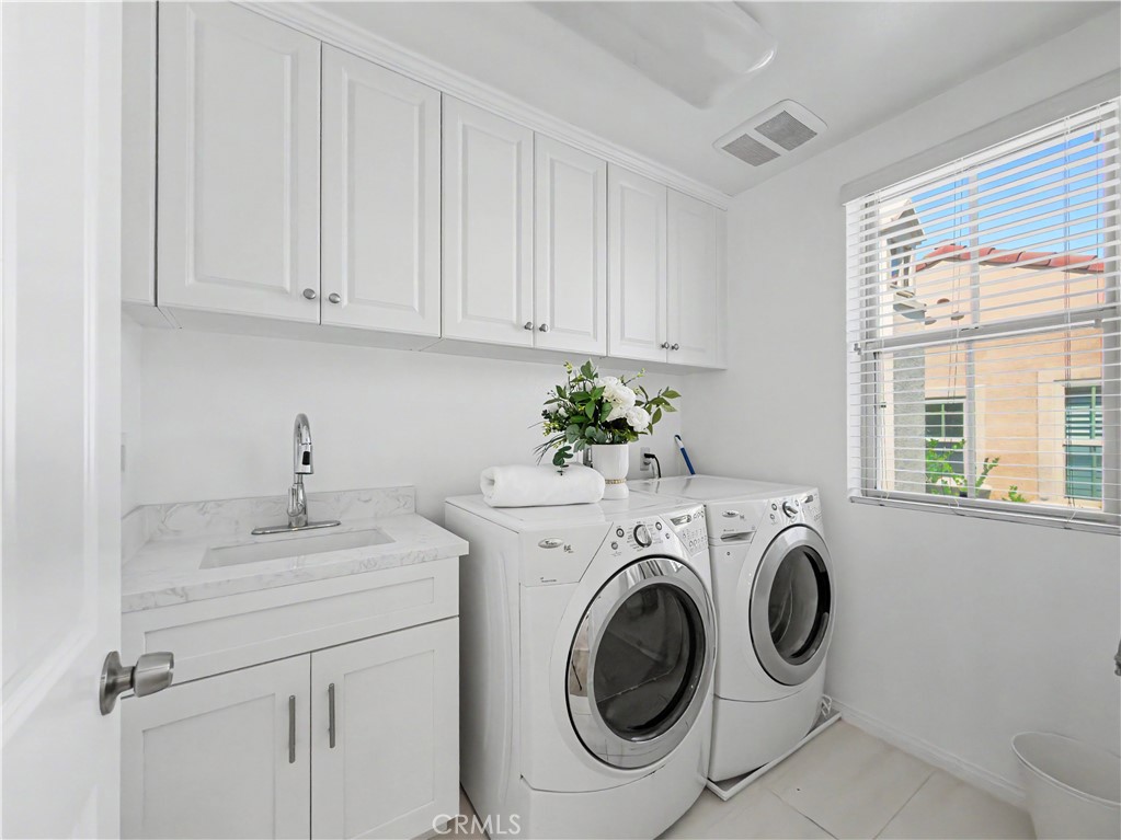 320 Bronze Property Photo 21