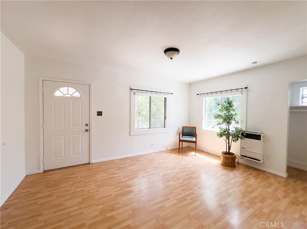 1915 Echo Park Property Photo 5