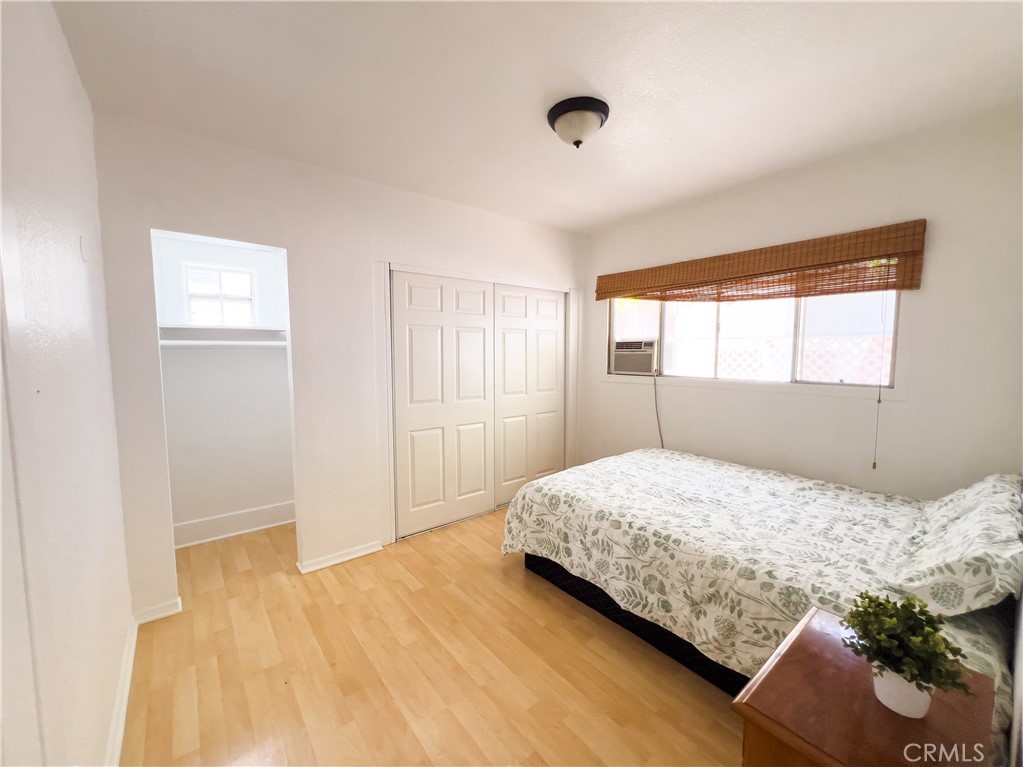 1915 Echo Park Property Photo 8