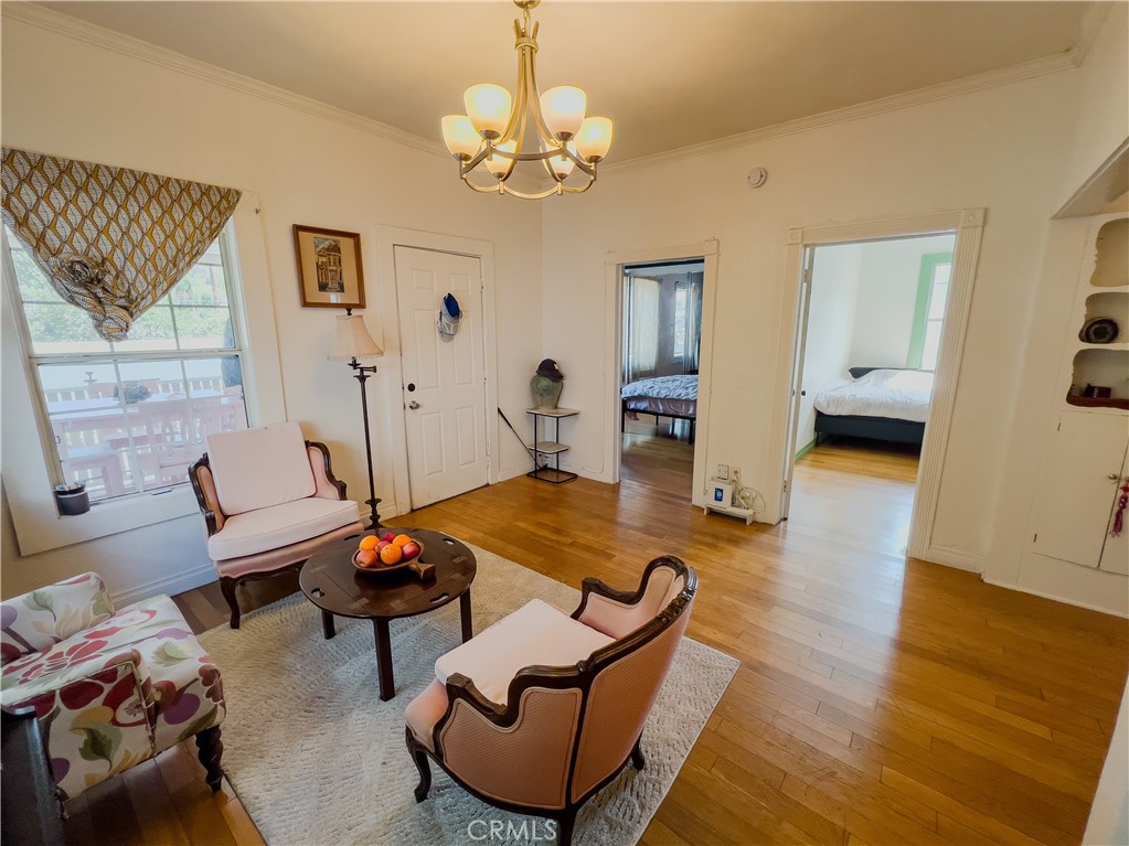 1915 Echo Park Property Photo 25