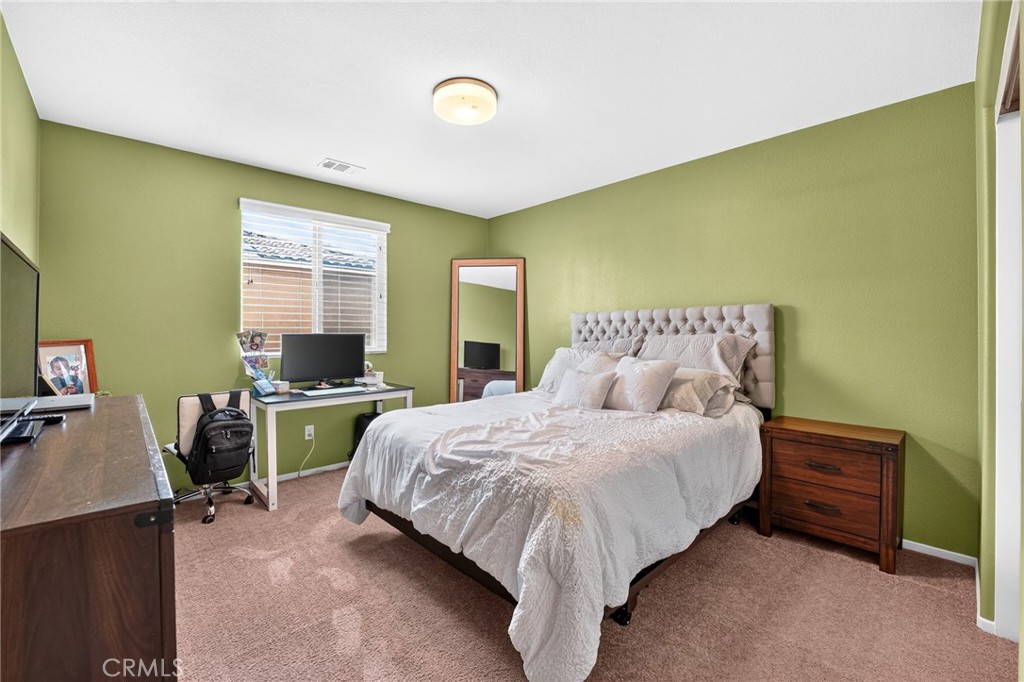 1216 Burgundy Rose Property Photo 13