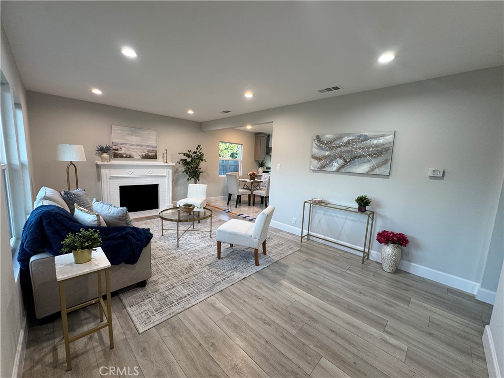 348 Shrode Avenue Property Photo 3
