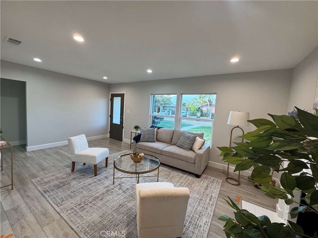 348 Shrode Avenue Property Photo 2