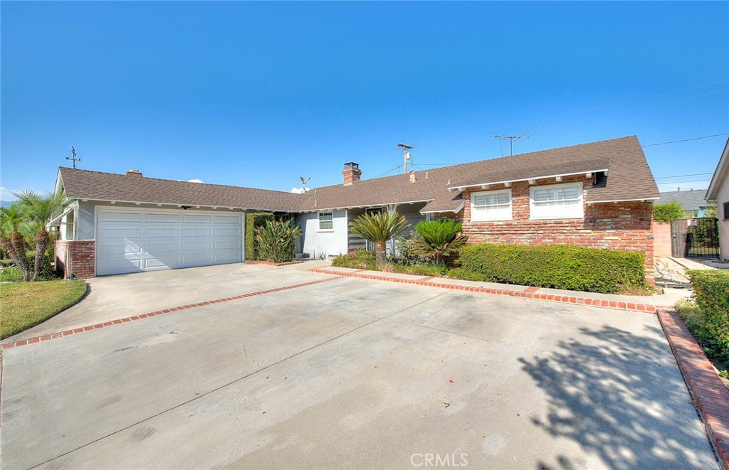 564 N Armel Property Photo 3