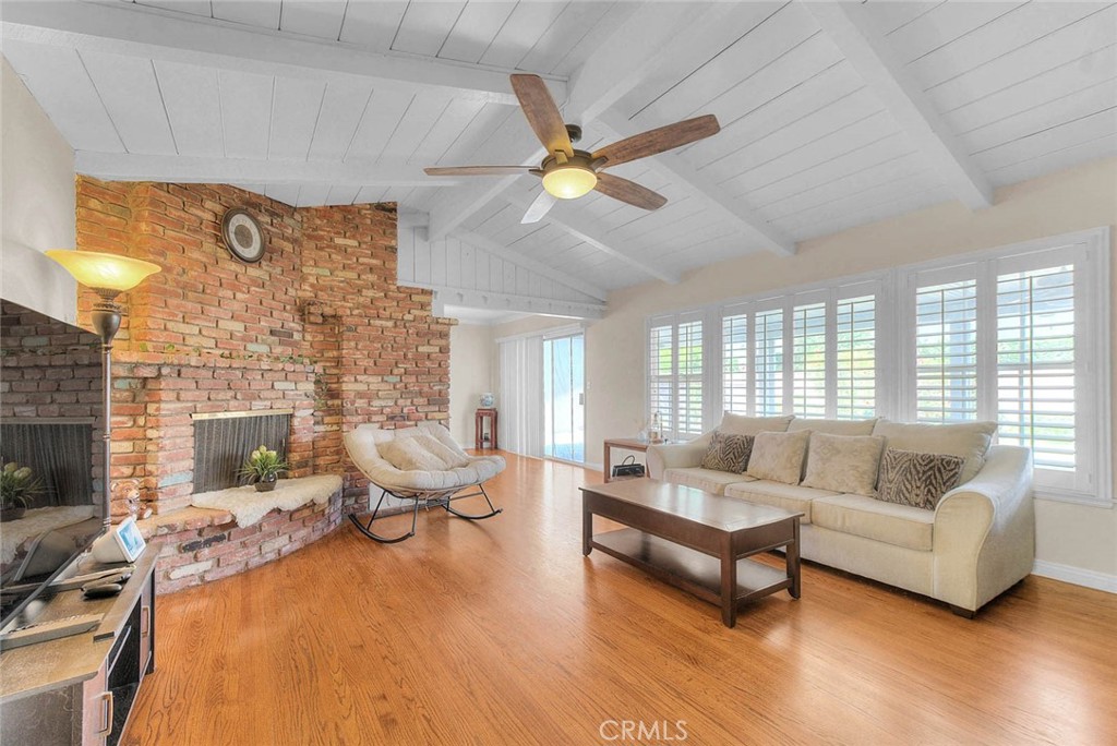 564 N Armel Property Photo 8