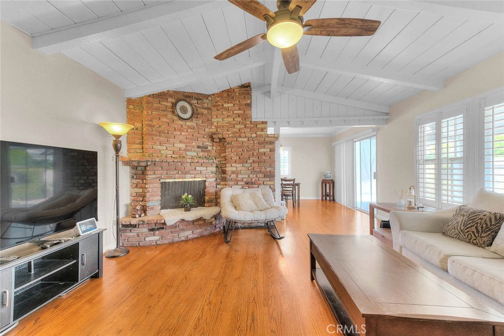 564 N Armel Property Photo 9