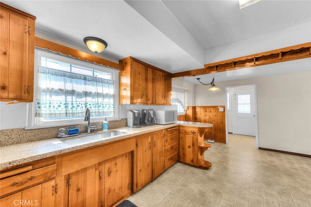 564 N Armel Property Photo 13