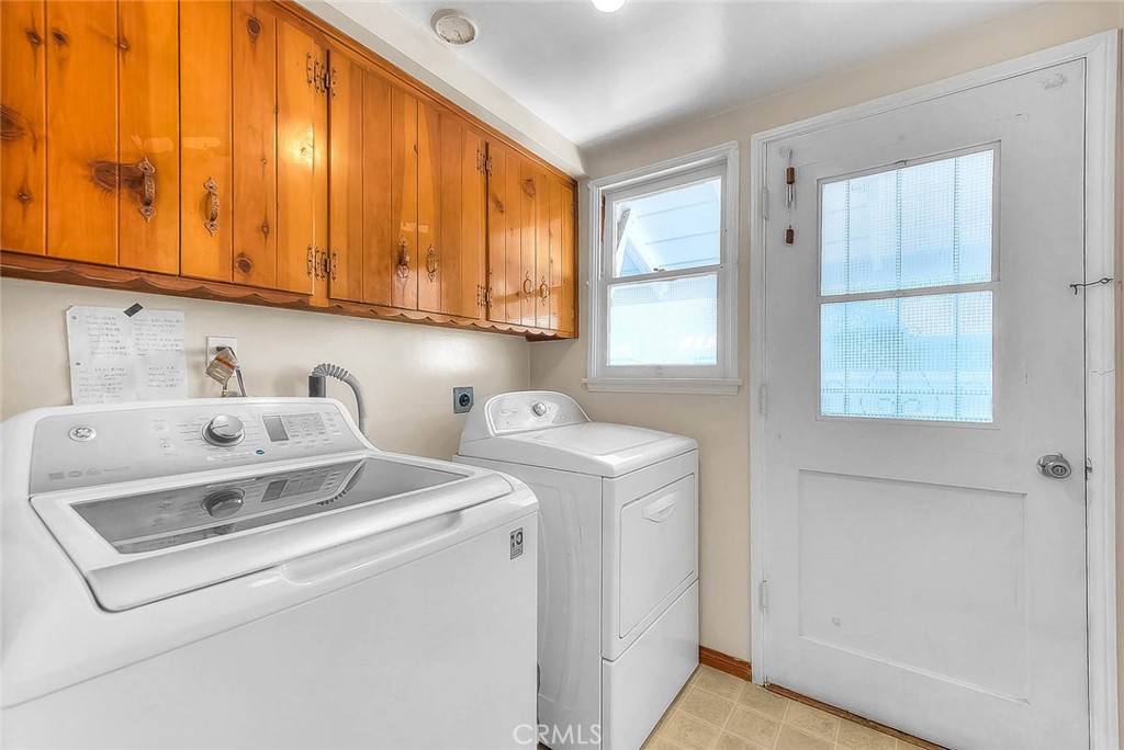 564 N Armel Property Photo 42