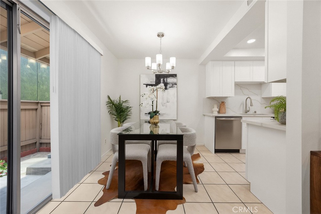 1469 Forest Glen Drive 191 Property Photo 6