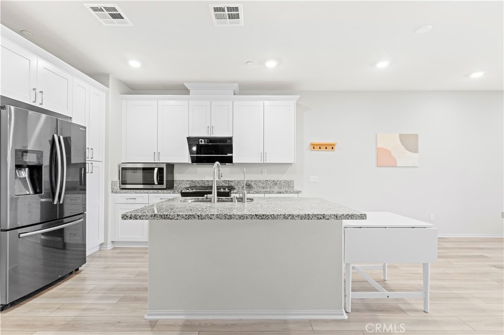 1371 Nimbus Court Property Photo 10