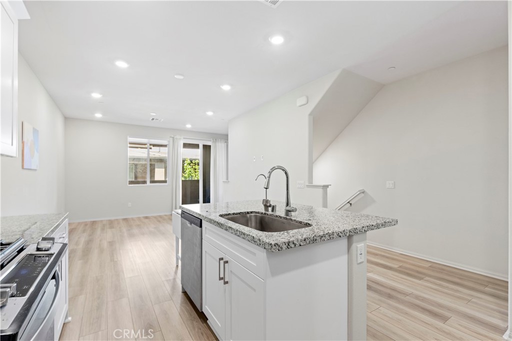 1371 Nimbus Court Property Photo 12