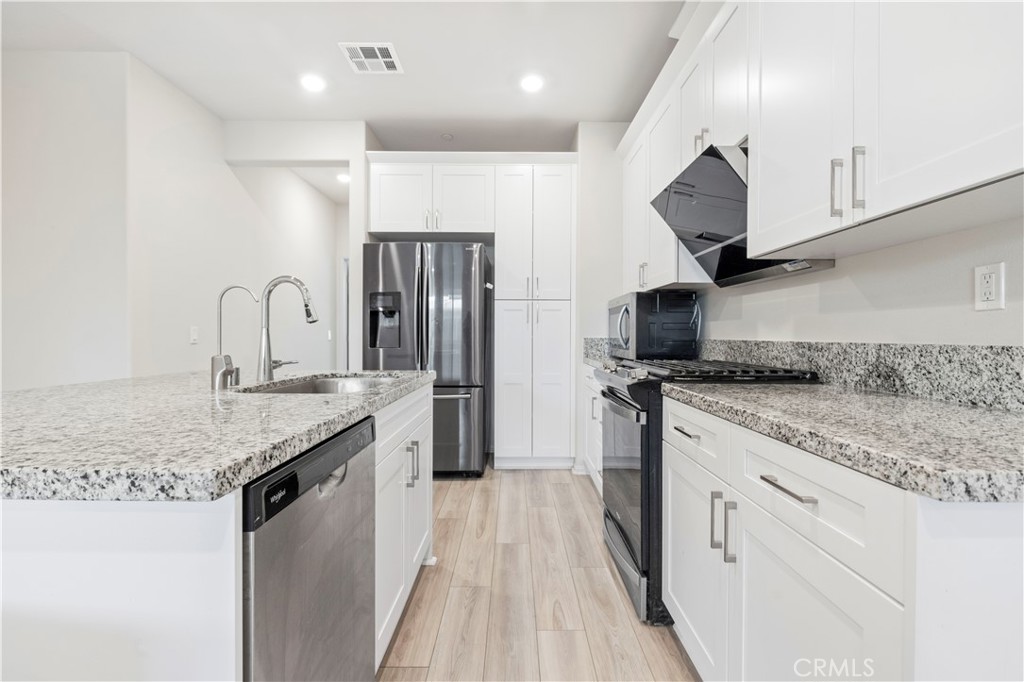 1371 Nimbus Court Property Photo 13