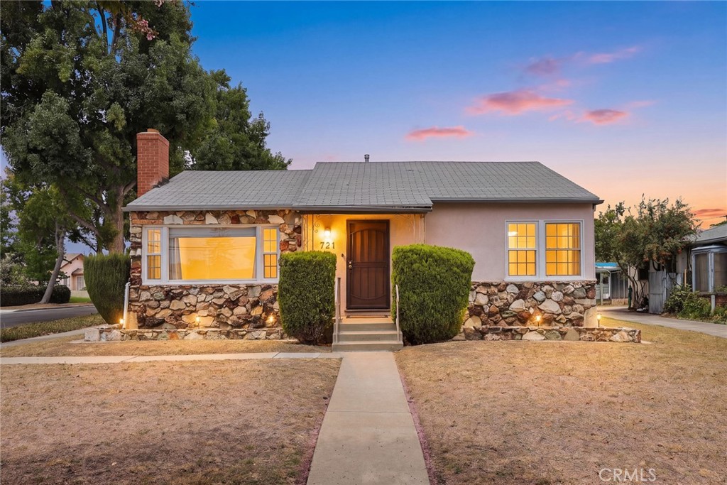 721 723 W Hellman Property Photo 3