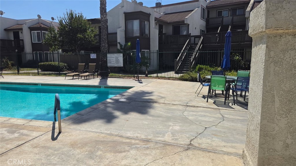 1196 S Citron Property Photo 7
