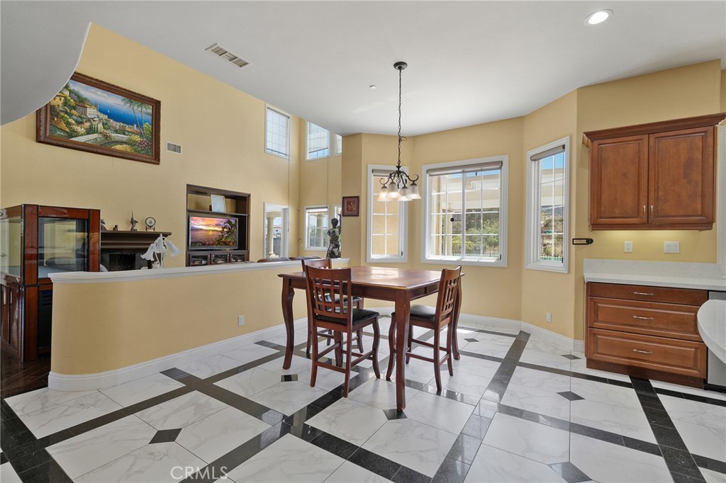 1150 Sandra Property Photo 23