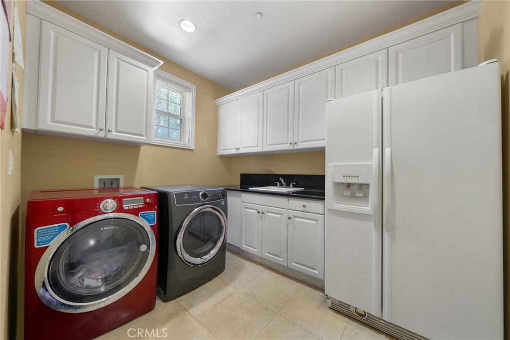1150 Sandra Property Photo 38