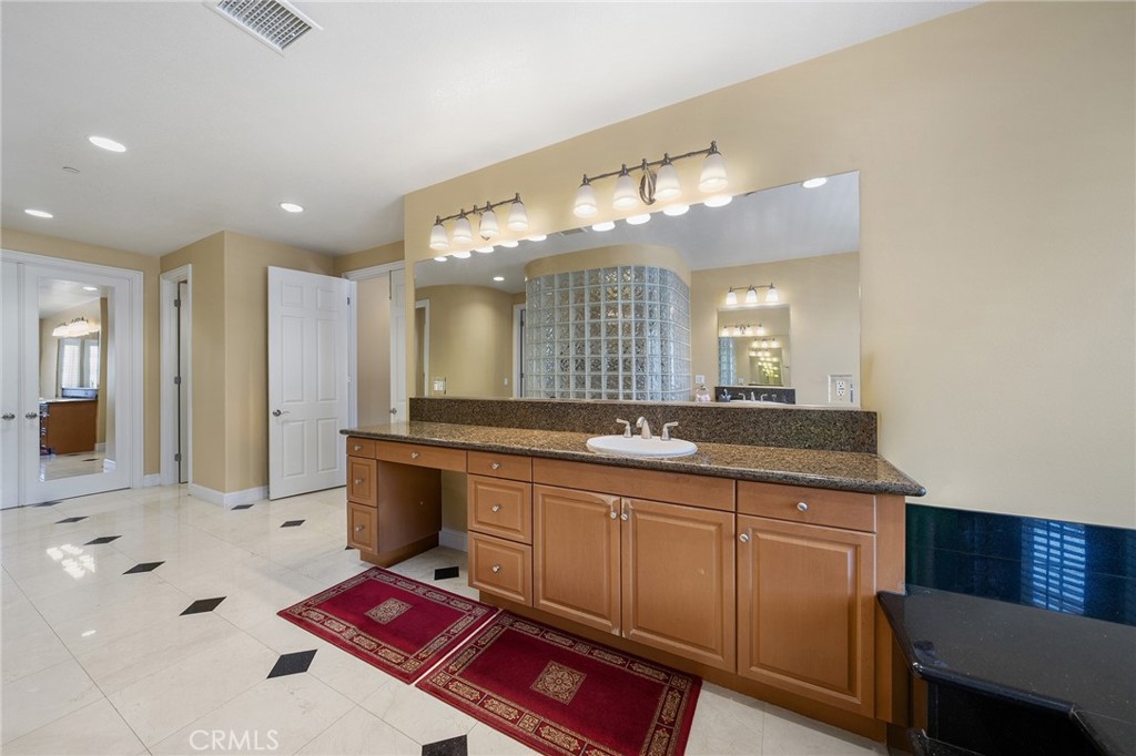 1150 Sandra Property Photo 47