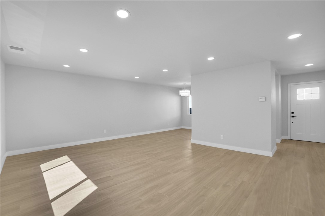 862 W Mines Avenue Property Photo 7