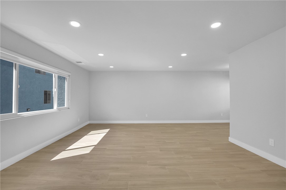 862 W Mines Avenue Property Photo 10