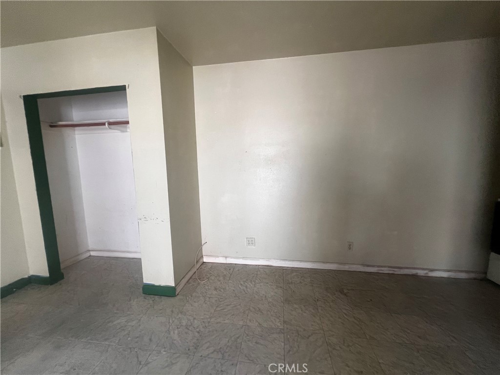 119 Walnut Property Photo 13