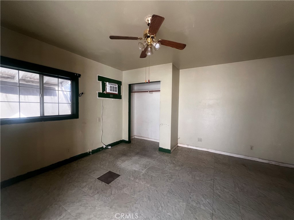 119 Walnut Property Photo 15