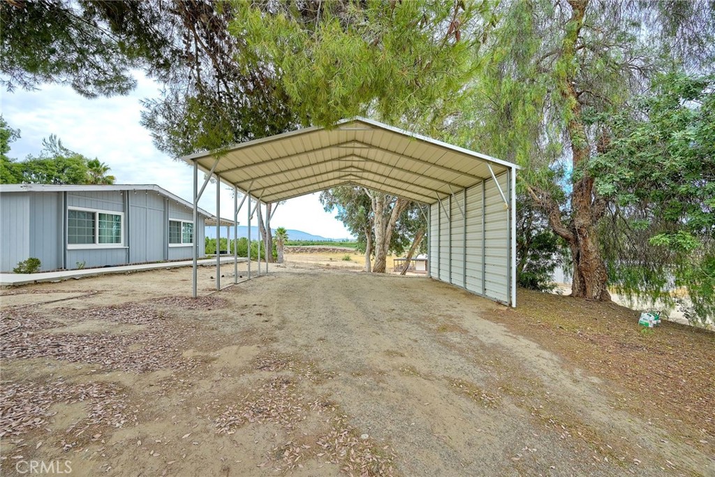 39840 Aladdin Property Photo 4