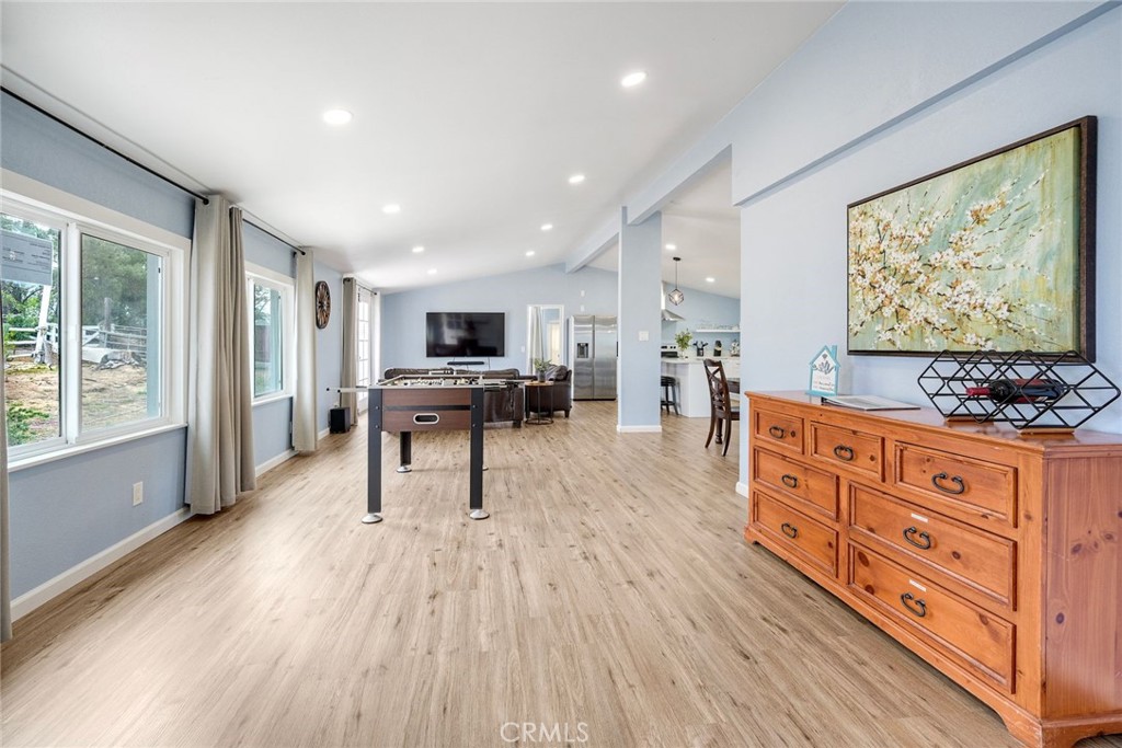 39840 Aladdin Property Photo 5