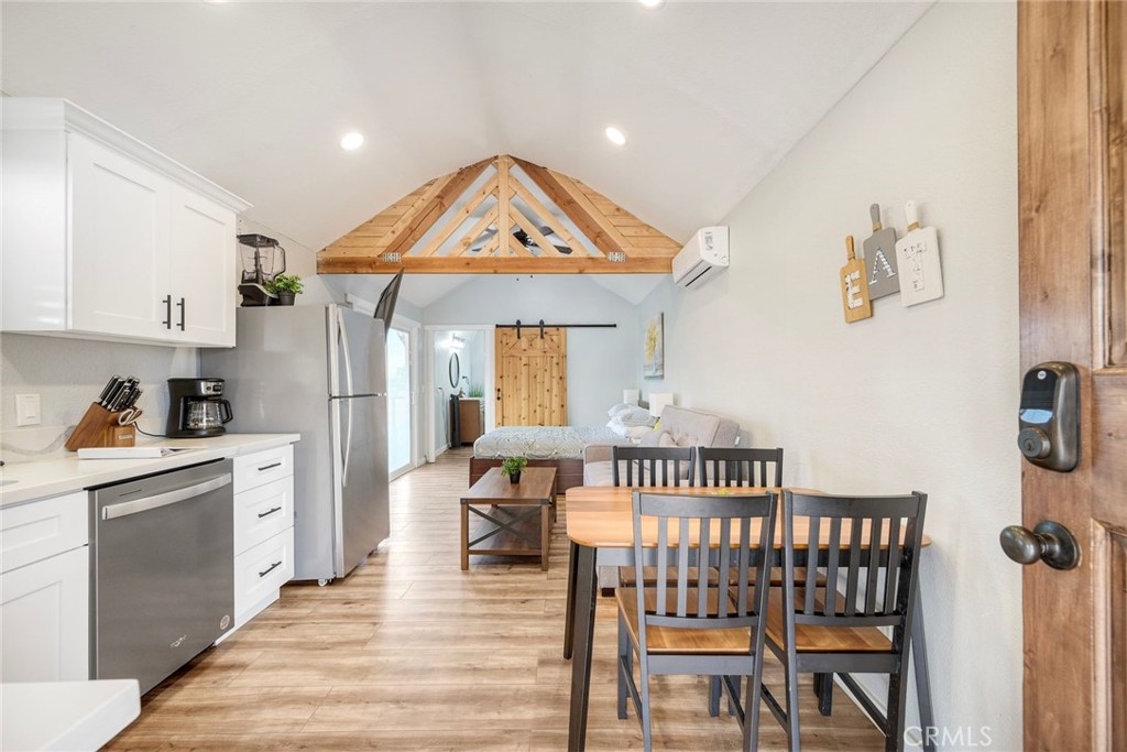39840 Aladdin Property Photo 24