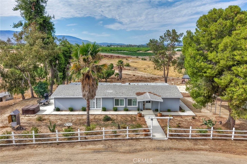 39840 Aladdin Property Photo 51