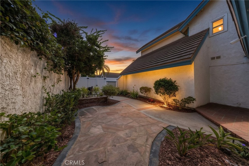 5 Taylor Property Photo 3