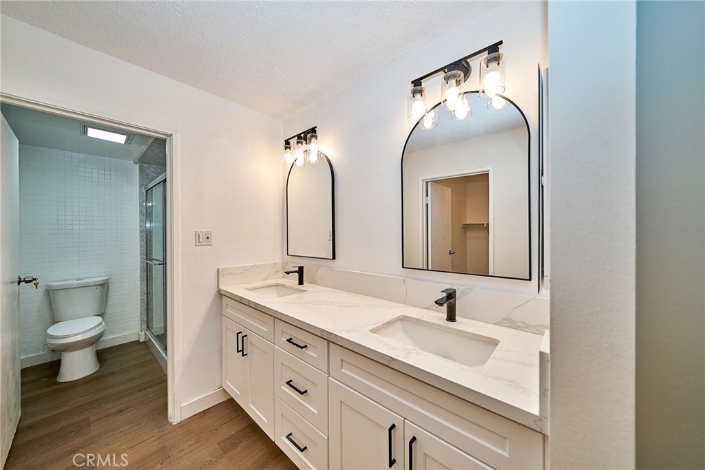 605 Redondo Avenue 203 Property Photo 20
