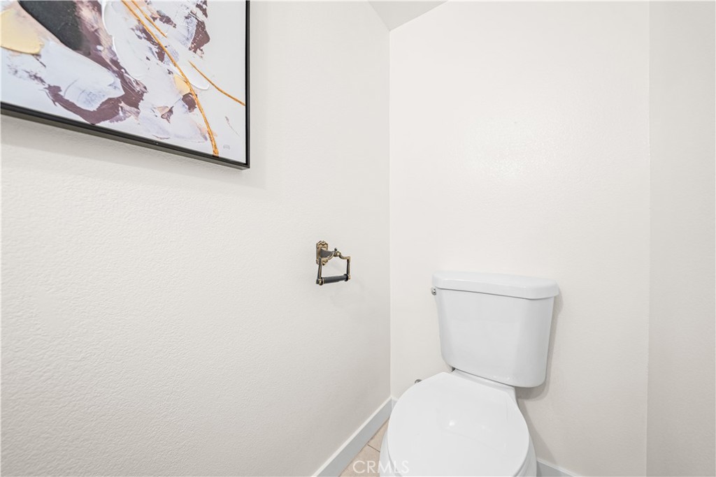 454 West Huntington Drive D Property Photo 25