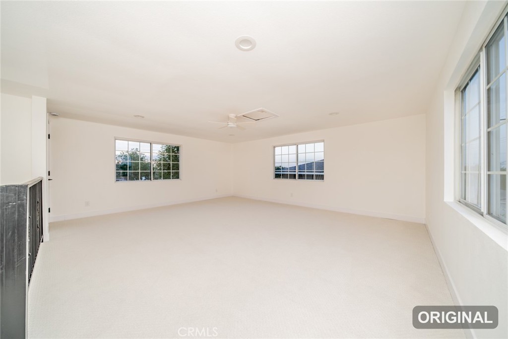 6270 Kinlock Property Photo 12