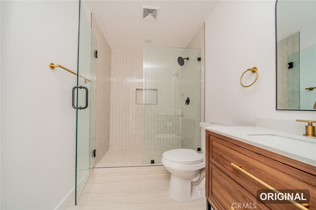 6270 Kinlock Property Photo 19