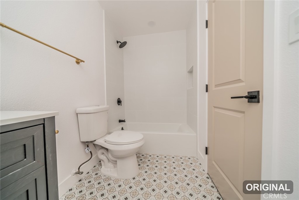 6270 Kinlock Property Photo 24