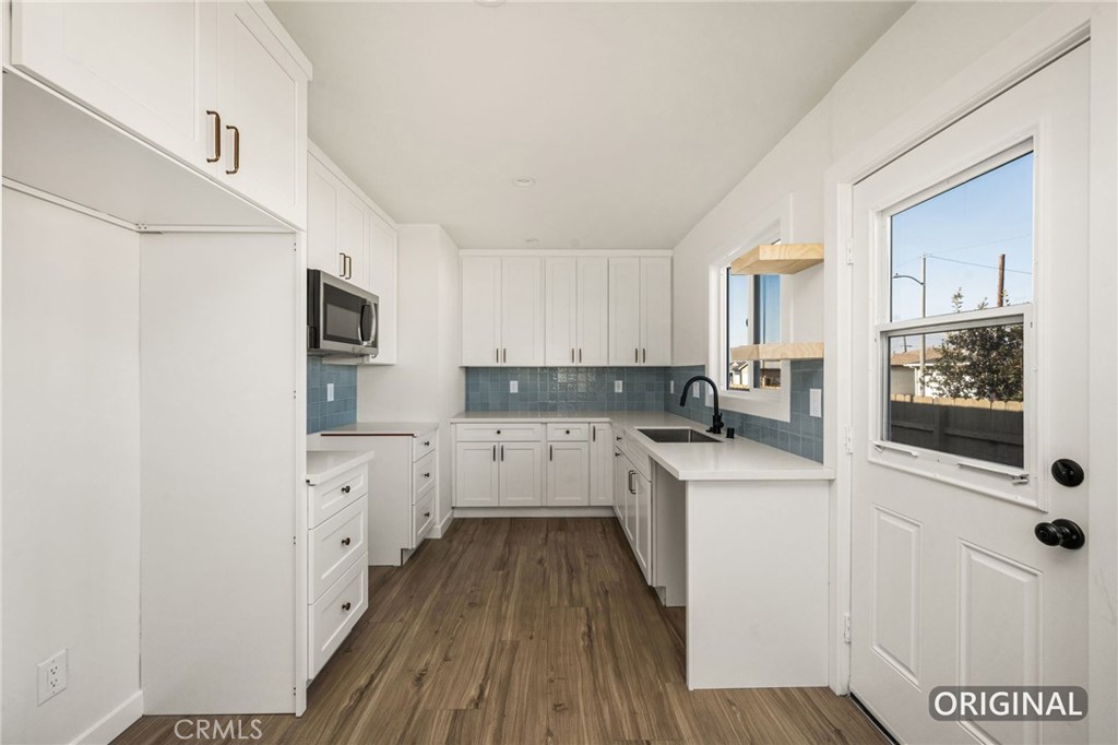 2101 W 159th Property Photo 14