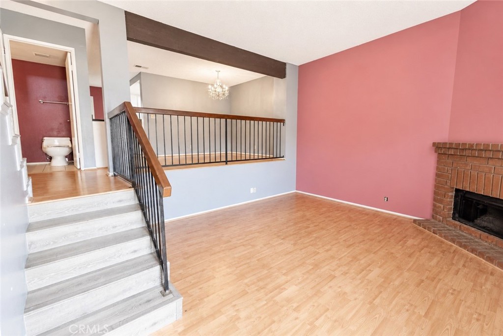 119 S Ynez Ave B Property Photo 5